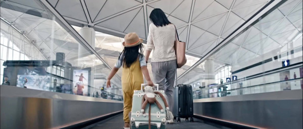 國泰航空宣布7月起加人工！升幅達8%！新入職機艙服務員月薪可達$20,000！