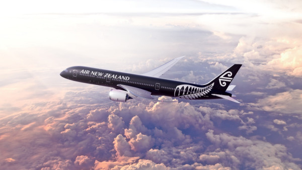新西蘭航空宣布乘客上機前要磅重！公開1個原因 網友笑稱：「按斤收費嗎？」 
