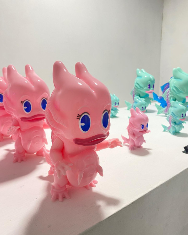 玩具設計師+藝術家塗裝改造搪膠玩具  香港神話角色「盧亭」登場