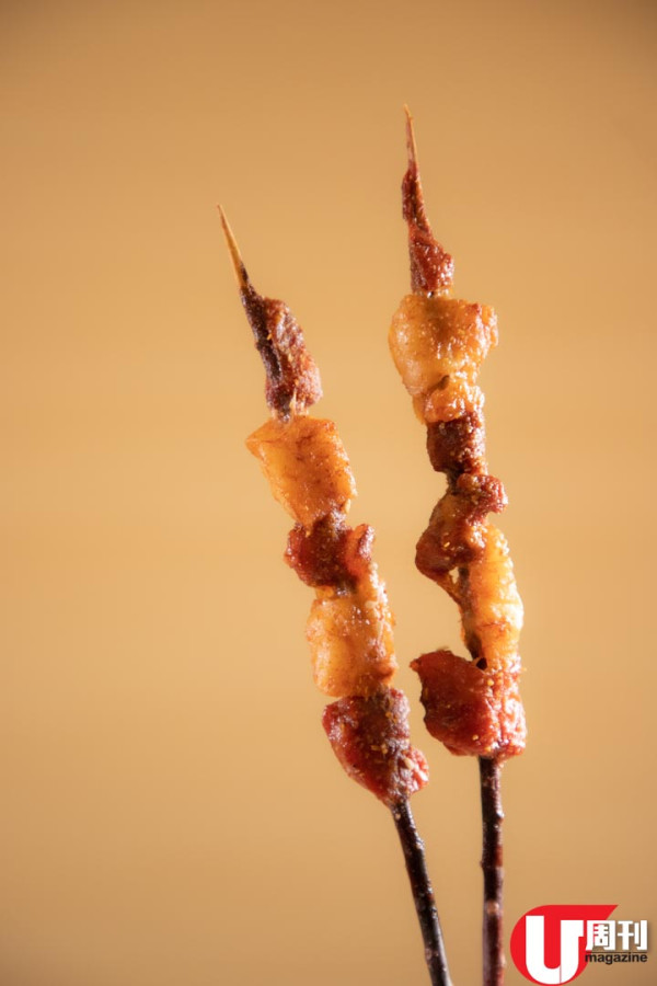 砵蘭街暖爐台式串燒 開到凌晨 3 時 / 食刁鑽烤牛胸油粒