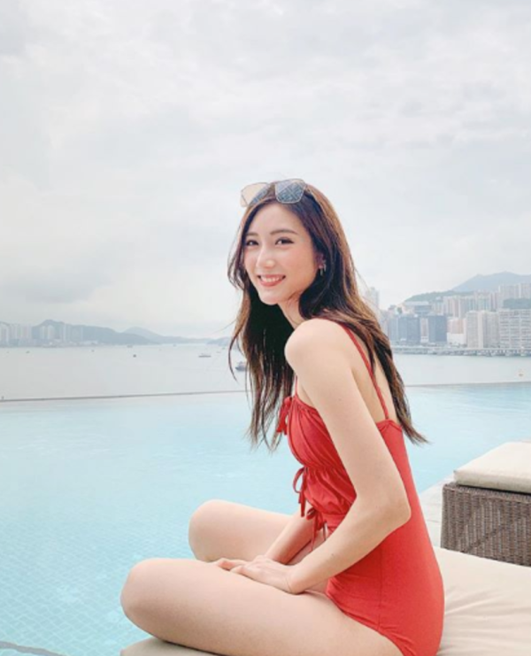 泳衣挑選攻略2023｜「4種身型」女生該怎樣挑比堅尼、一件頭、顯瘦泳衣？附泳衣Size挑選技巧！