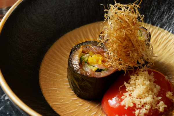 中環日式餐廳「ODDS」推出全新季節限定套餐「夏之饗宴」    北海道生海膽佐富山白蝦／燒津鰹魚／佐賀和牛壽喜燒