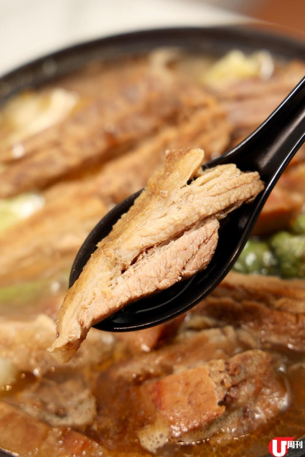 獨門牛腩煲火鍋 秘製潮式滷水汁超入味