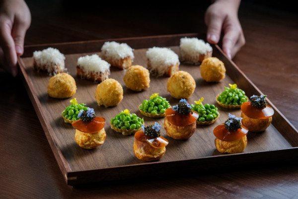灣仔新開北歐料理餐館「aera」   意式海膽意粉／黑松露A3和牛／檸檬麥芽糖風乾雞腳