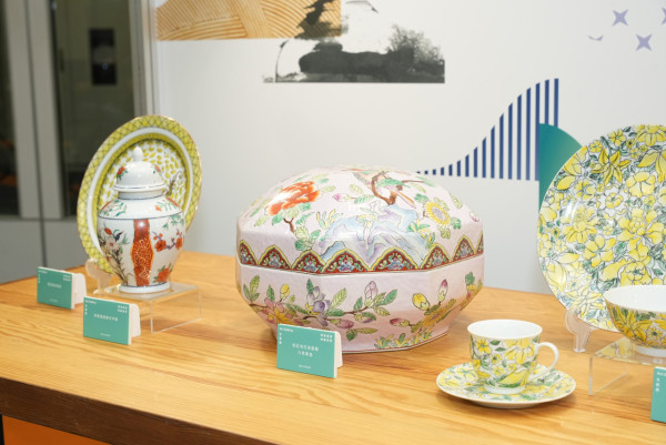 第33屆香港書展聚焦兒童及青少年文學 展出何紫 君比等絕版書/親筆手稿/構思草圖