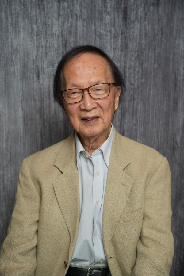 第33屆香港書展聚焦兒童及青少年文學 展出何紫 君比等絕版書/親筆手稿/構思草圖