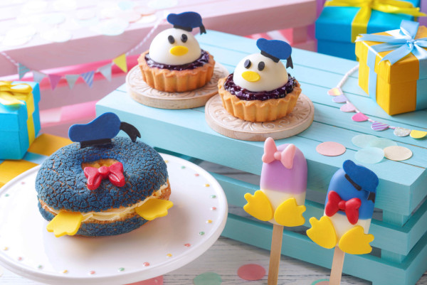 迪士尼樂園推出全新夏日美食   日向夏柑橘味軟雪糕／史迪仔伯爵茶朱古力泡芙／三眼仔朱古力燕麥香蕉鬆餅／唐老鴨甜點