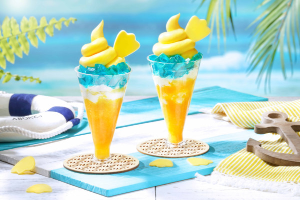 迪士尼樂園推出全新夏日美食   日向夏柑橘味軟雪糕／史迪仔伯爵茶朱古力泡芙／三眼仔朱古力燕麥香蕉鬆餅／唐老鴨甜點