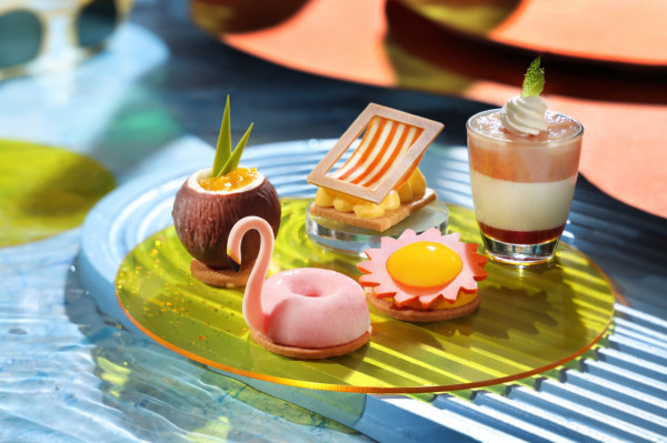 夏日限定!港麗酒店全新「仲夏海漾下午茶」歎熱情果忌廉撻/蜜桃奶凍/紅鶴草莓慕絲蛋糕/英式鬆餅