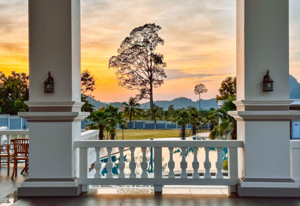 芭堤雅酒店2024｜芭堤雅8大新酒店 近步行街/夜市低至7！ 水上樂園/私人沙灘/Infinity Pool 