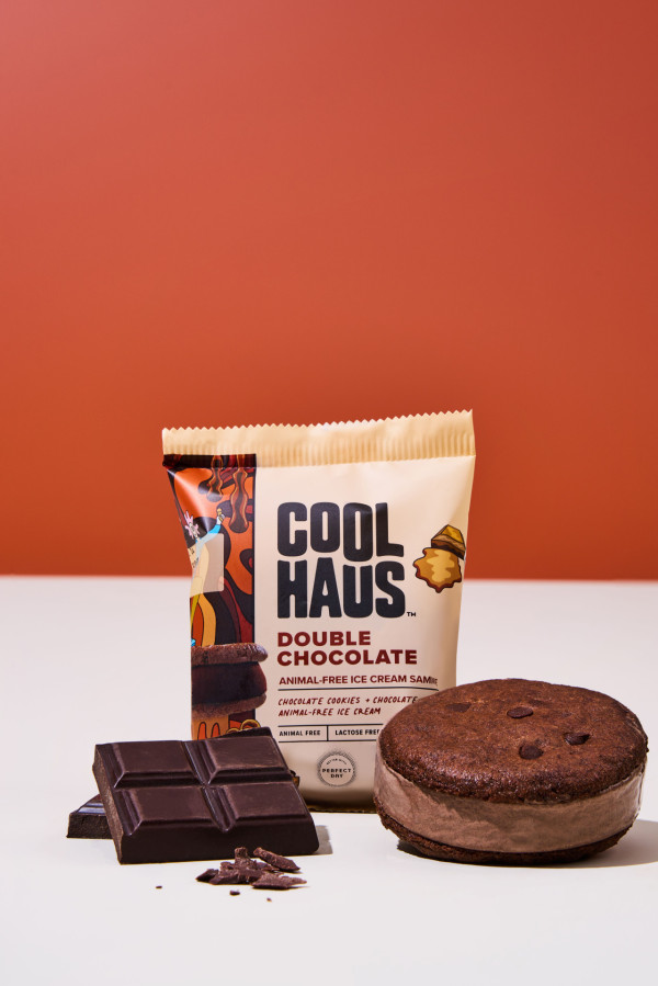 美國品牌Coolhaus新推雪糕曲奇三文治！煙韌朱古力軟曲奇夾花生醬／薄荷朱古力／咖啡雪糕