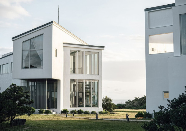 圖片來源﹕日光嶼南官網 墾丁9間民宿/飯店推介 純白泳池Villa/洞穴設計/摩洛哥風 最平6/位!