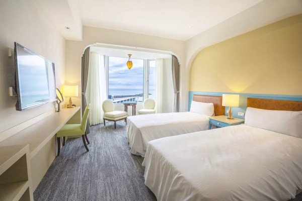 圖片來源﹕墾丁長灘休閒飯店官網 墾丁9間民宿/飯店推介 純白泳池Villa/洞穴設計/摩洛哥風 最平6/位!