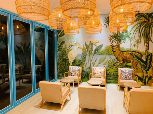 圖片來源﹕LITTLE GREECE 希臘小鎮官網 墾丁9間民宿/飯店推介 純白泳池Villa/洞穴設計/摩洛哥風 最平6/位!