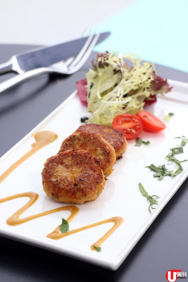 灣仔海濱長廊貨櫃餐廳 鴨仔船陪食多國菜 / 超水準印度咖喱