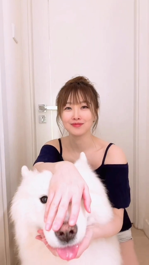 39歲樂瞳身形發福驚見明顯走樣？圓潤狀態嚇壞網民︰同以前分別好大