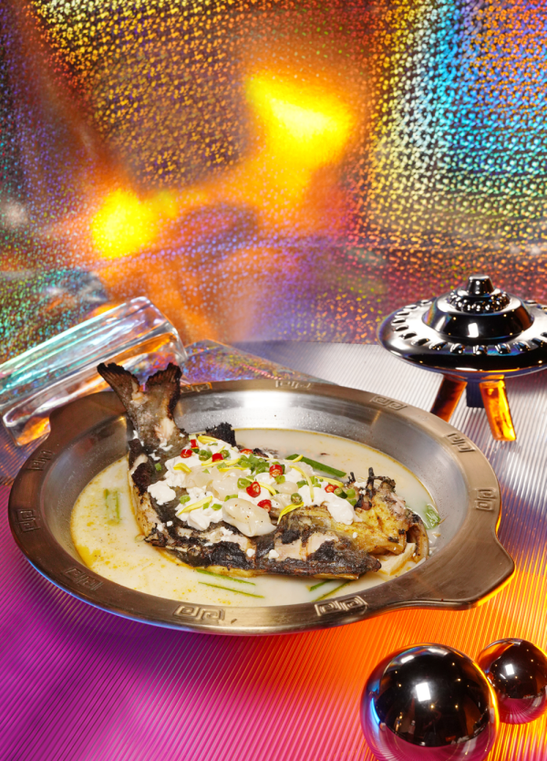 花椒子 烤魚加火鍋 K歌同歡 邊吃邊SING上太空