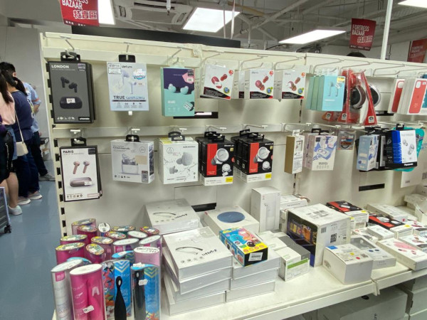 豐澤8月開倉特賣場直擊 掃劈價AV產品、平板、家電