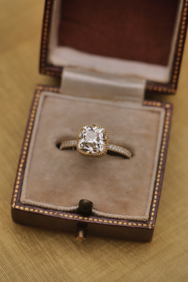 金工工藝師免費導賞舊礦古董鑽石 借英國王室名鑽「光之山」複製品講解歷史發展