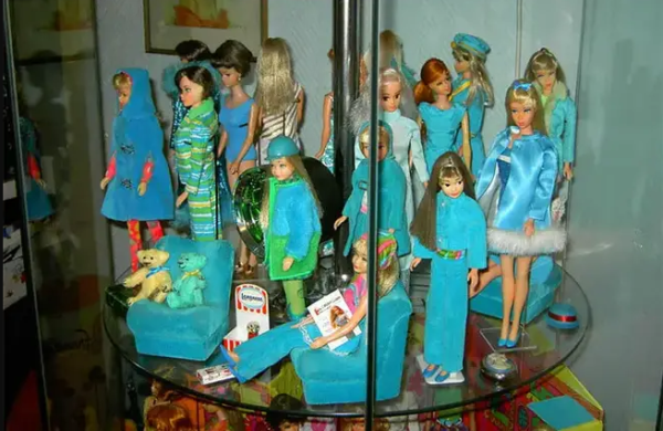 Barbie收藏品達1.8萬件  破健力士世界紀錄 德國女成狂粉逾30年 