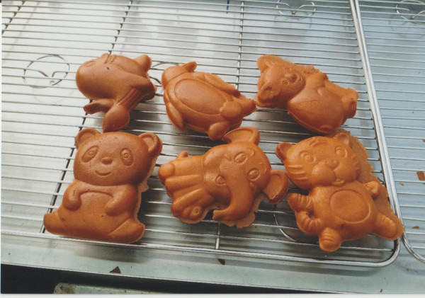 日式脆皮蛋糕。(圖片來源﹕中壢區觀光夜市官網) 中壢夜市|台北機場捷運新站通車!離桃園最大夜市僅10分鐘步程 附8大當地人票選美食