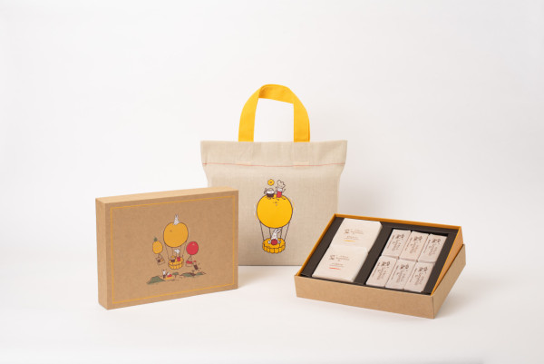 7仔預購推出多款人氣卡通月餅禮盒！迪士尼100週年唐老鴨及史迪仔奶黃酥、Monchhichi／百變小櫻／mofusand 手工奶黃月餅伴你迎中秋