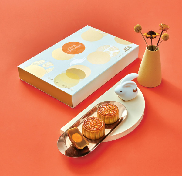 鴻福堂中秋月餅禮盒優惠價發售　貓山王榴槤冰皮／黑糖麻糬金沙奶黃／鳳梨奶黃