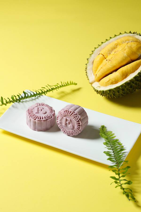 鴻福堂中秋月餅禮盒優惠價發售　貓山王榴槤冰皮／黑糖麻糬金沙奶黃／鳳梨奶黃