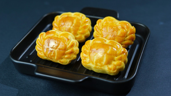 神燈海鮮酒家月餅早鳥優惠　大閘蟹蟹皇麻糬／蟹仔造型／限量發售