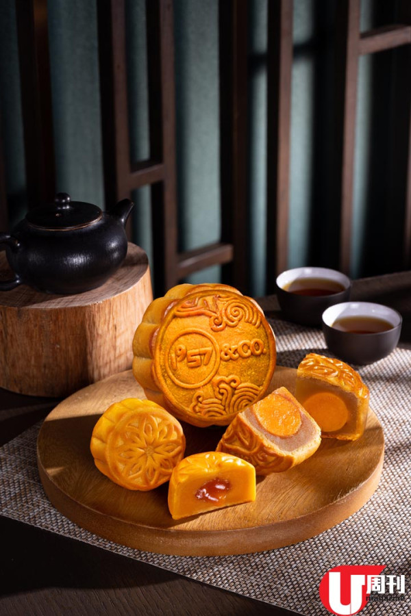 編輯部熱選月餅 豪華櫻桃木禮盒 / 半島朱古力奶黃