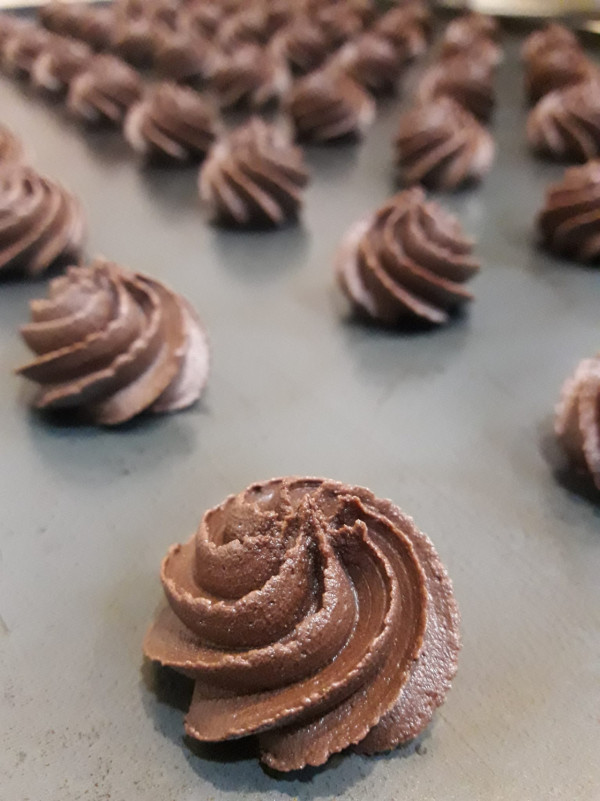 台中夜市美食｜鹽酥雞地瓜球逾40款小吃必食！7大夜市推薦必逛逢甲夜市/台中新夜市 