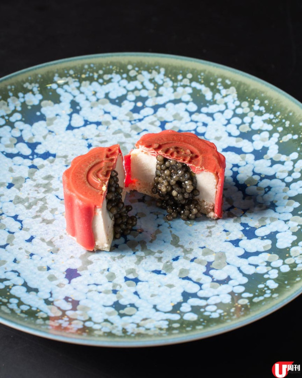 特色月餅集合 熱情果芒果冰皮 / 流心杏仁月 / 阿華田脆脆流心月