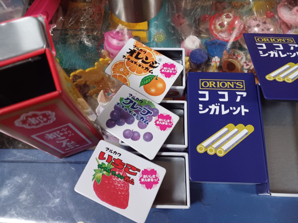 日本零食大變身 $6有找！ 果汁香口珠得意收納小鐡盒