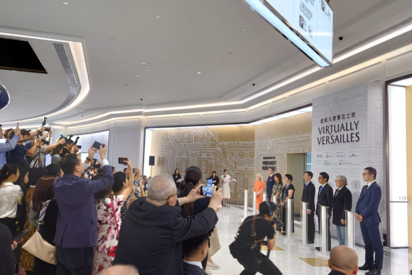 瑪麗皇后做主角  向Karl Lagerfeld致敬   虛擬凡爾賽宮之旅 全新內容登陸澳門