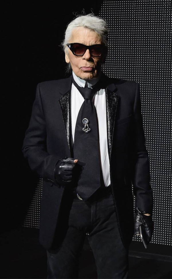瑪麗皇后做主角  向Karl Lagerfeld致敬   虛擬凡爾賽宮之旅 全新內容登陸澳門