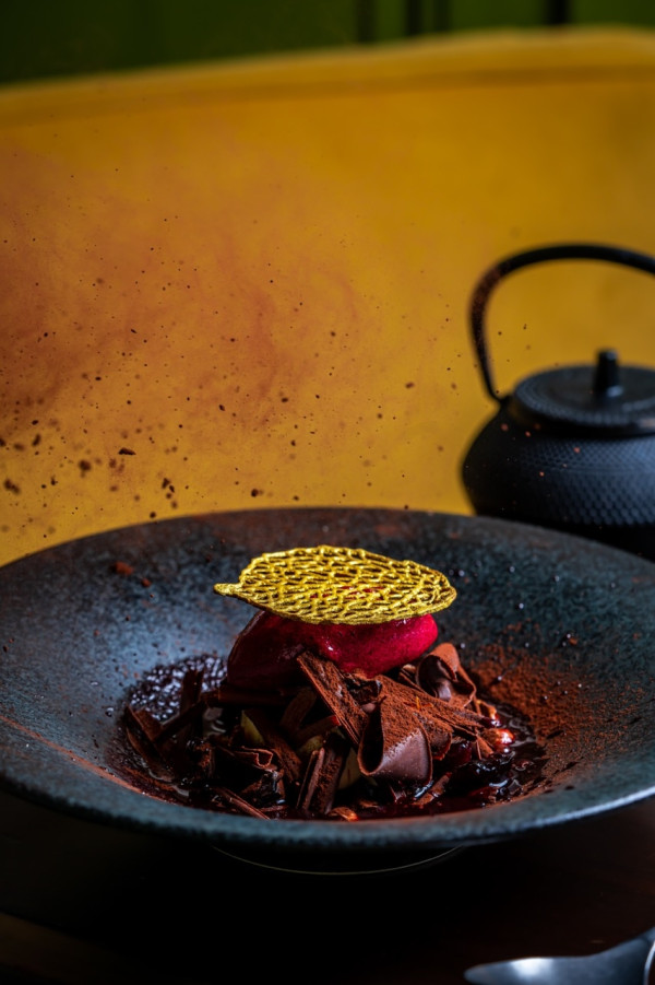 中環酒店頂樓餐廳「The Aubrey」推出全新菜單   A4和牛三文治／龍蝦海膽炒飯／北海道皇帝蟹腳／櫻花朱古力蛋糕