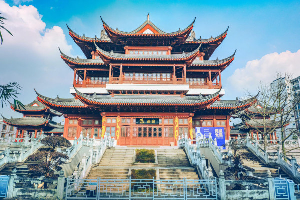 深圳好去處2024 | 深圳龍崗隱世彩色童話小鎮 「多巴胺」歐式建築、免費入場打卡！ 