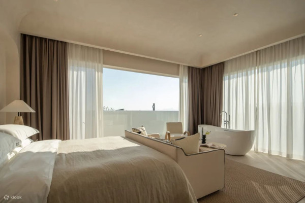 深圳酒店2024 | 深圳絕美純白希臘風民宿 私人洞穴泳池、270度賞無敵大海景 打卡必去!