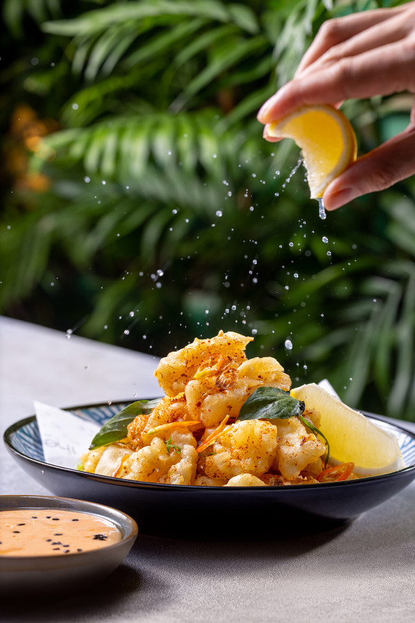 銅鑼灣問月酒店餐廳Supergiant推出煙花東南亞晚市套餐   明太子意粉／椒鹽鮮魷／澳洲羊排／班蘭窩夫