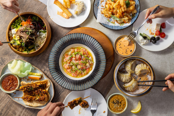 銅鑼灣問月酒店餐廳Supergiant推出煙花東南亞晚市套餐   明太子意粉／椒鹽鮮魷／澳洲羊排／班蘭窩夫