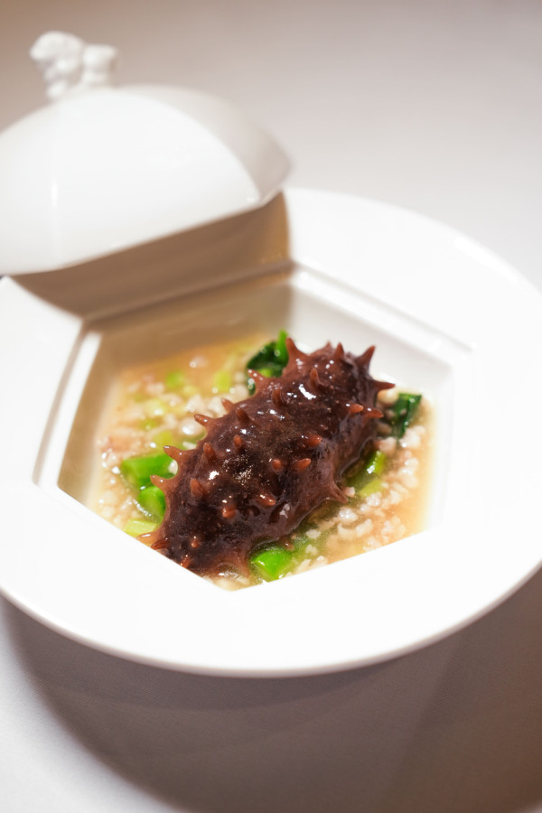 尖沙咀米芝蓮粵菜富豪酒家推出大閘蟹宴　陽澄湖大閘蟹／蟹粉翅／蟹腿荷葉飯／百蔥釀遼參