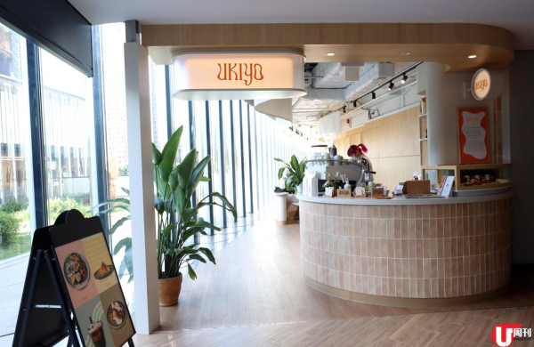 日賣 500 份！ 拉力超強瀑布麻糬窩夫