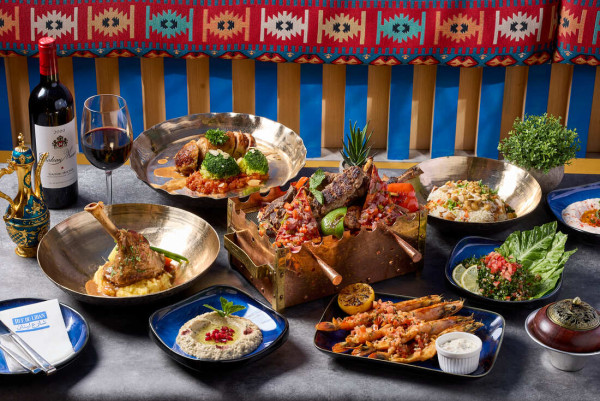 尖沙咀新開異國風情黎巴嫩餐廳Rue Du Liban　打卡花海 ／香烤西班牙八爪魚／阿拉伯雜錦烤肉／米布甸／法國生蠔