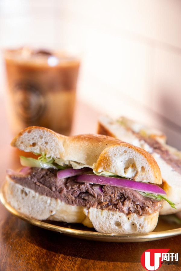 紅磡 Bagel 三文治店 自製酸種製貝果 / 鮮奶麻糬滷牛舌做餡