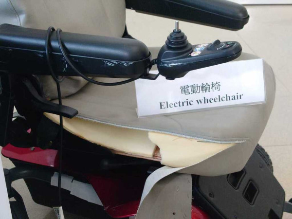 香港首破輪椅販毒案 檢獲11公斤可卡因 市值1200萬