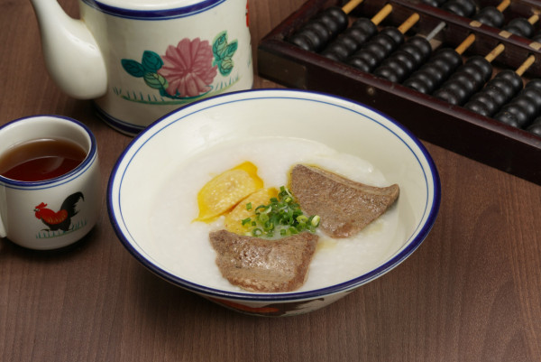 港島精緻粥粉麵店「走青」推出開業兩周年優惠　招牌超厚切豬膶鹹雞粥／$98懷舊套餐／手工芝麻卷