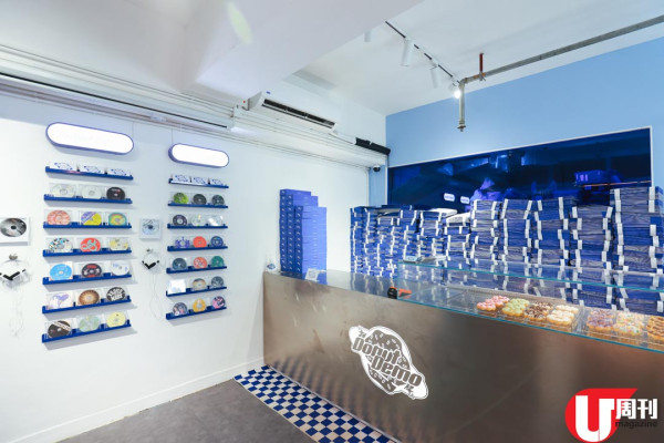 獨立歌手開波堤冬甩店 麻糬質感！Lotus 海鹽朱古力 + 生日蛋糕味