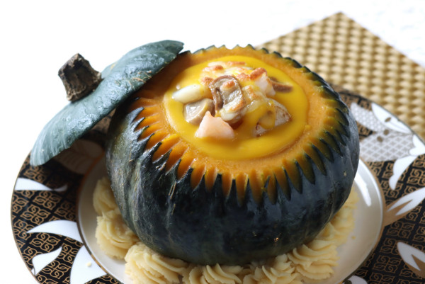 香港科學園夜繽紛玩轉萬聖節 多間餐廳推出主題菜式 消費即送免費禮品