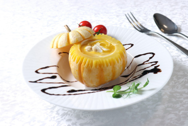 香港科學園夜繽紛玩轉萬聖節 多間餐廳推出主題菜式 消費即送免費禮品