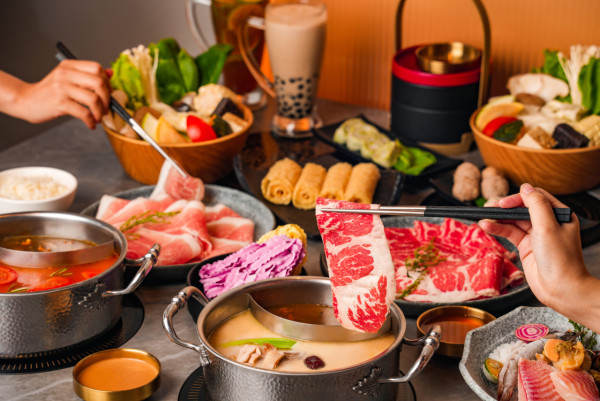 尖沙咀＋荃灣新開台式火鍋店呷哺呷哺8折試業優惠　一人火鍋／免費珍珠奶茶／鴛鴦鍋同價／麻辣鍋／胡椒豬肚雞／酸菜魚